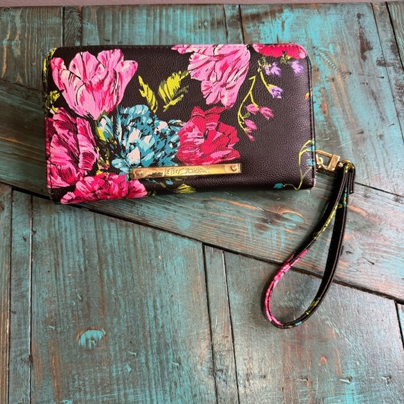 Betsey Johnson Black Multicolor Floral Bow Wristlet - Picture 3 of 15